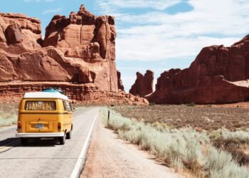Global Travel Alerts Increase as Australia Joins US, UK on South Africa Warning