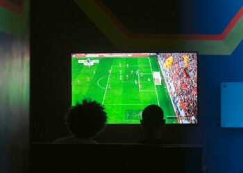 Chinese Fans Embrace Mobile Streaming as World Cup Viewing Habits Evolve