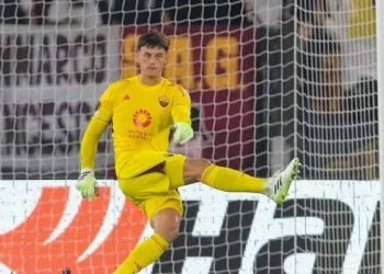 Roma rejects Chelsea’s proposal to sign Mile Svilar. The shot-stopper is considered to be irreplaceable at the Italian club