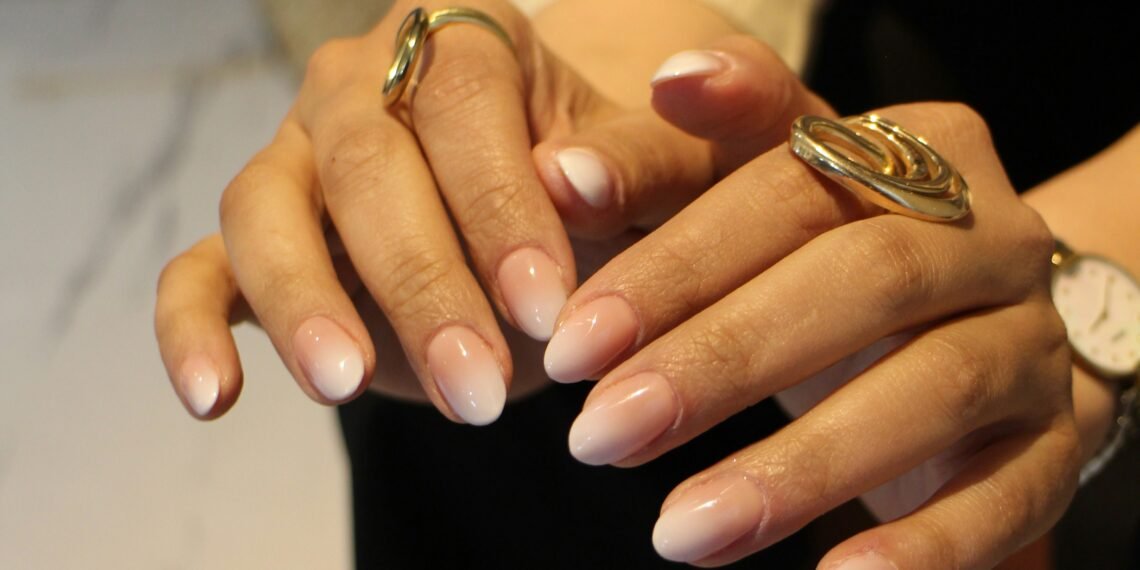 The 'No-Mani Mani' Moment: Why Celebs Are Ditching Elaborate Nails for the Barely-There Look