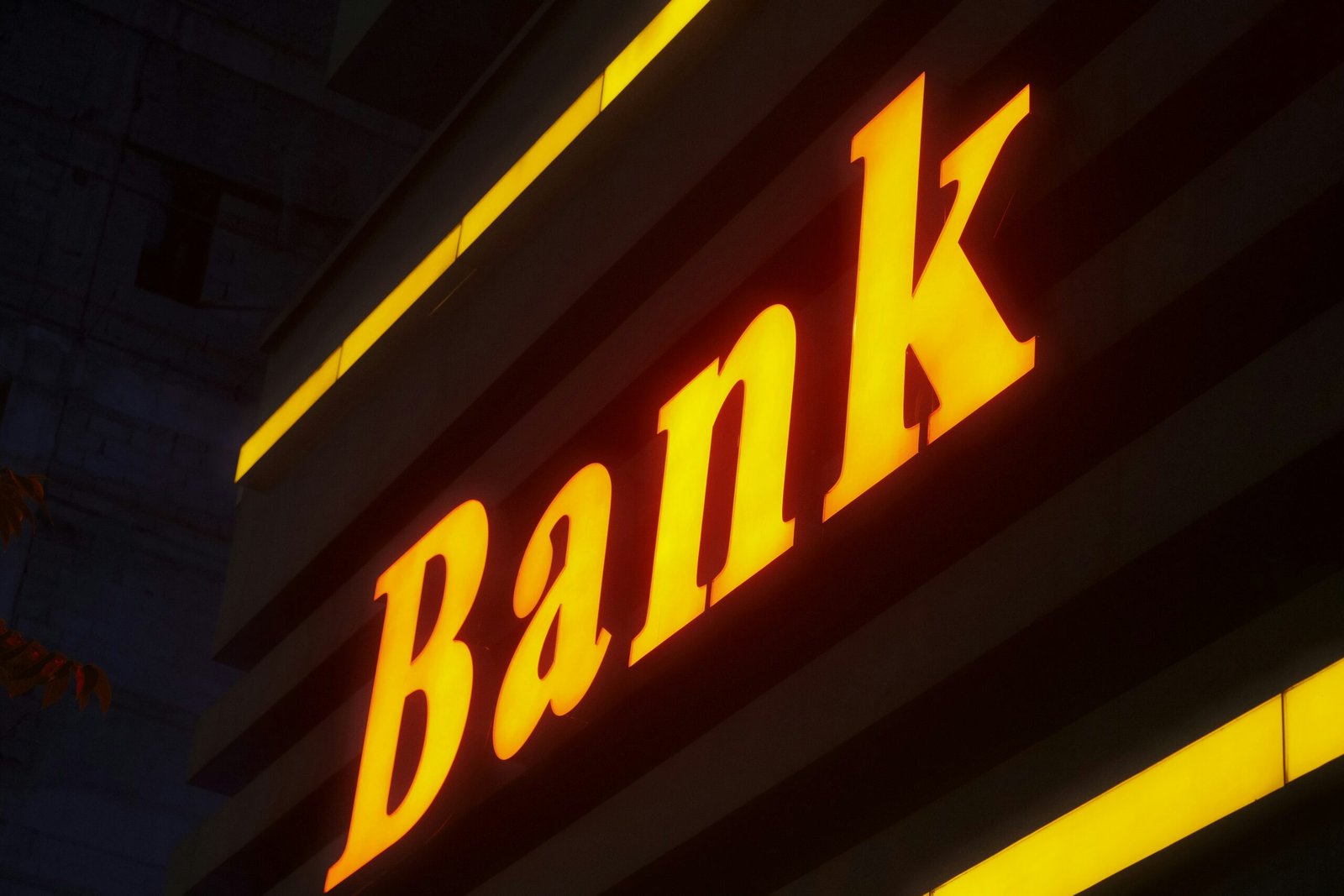 Bank Data-Sharing Rules Expanded as U.S. Tightens Immigration Crackdown
