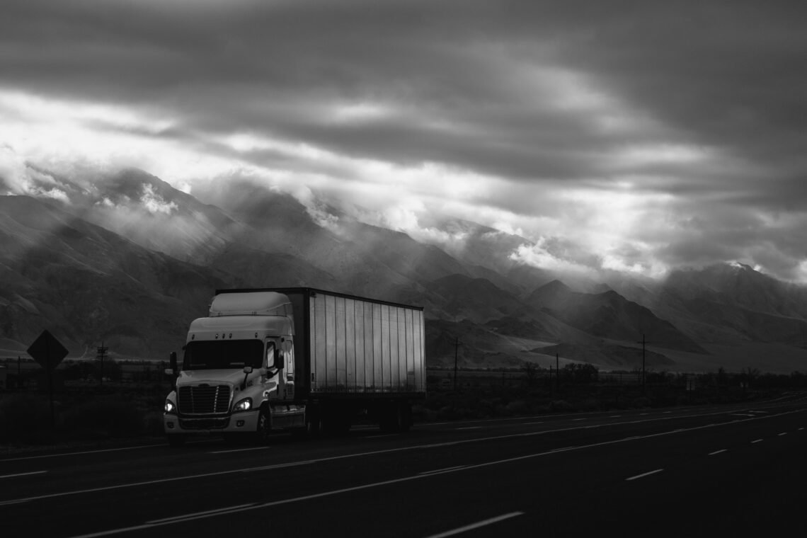 US Border Patrol Nabs 30 Indian Truck Drivers Working Illegally in Arizona