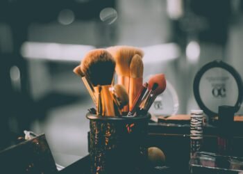 Three Ways to Add Personality to Your Makeup Routine (Without Starting Over)