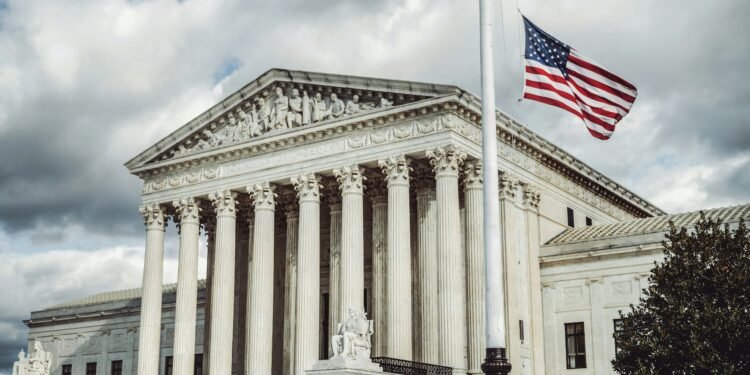 US Supreme Court Rules Trump Cannot Fire Fed Governor Lisa Cook for Now in 5-4 Decision