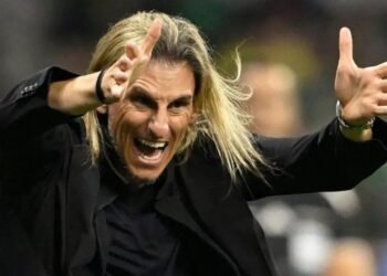 Sebastian Beccacece resigns as coach of Ecuador following World Cup exit