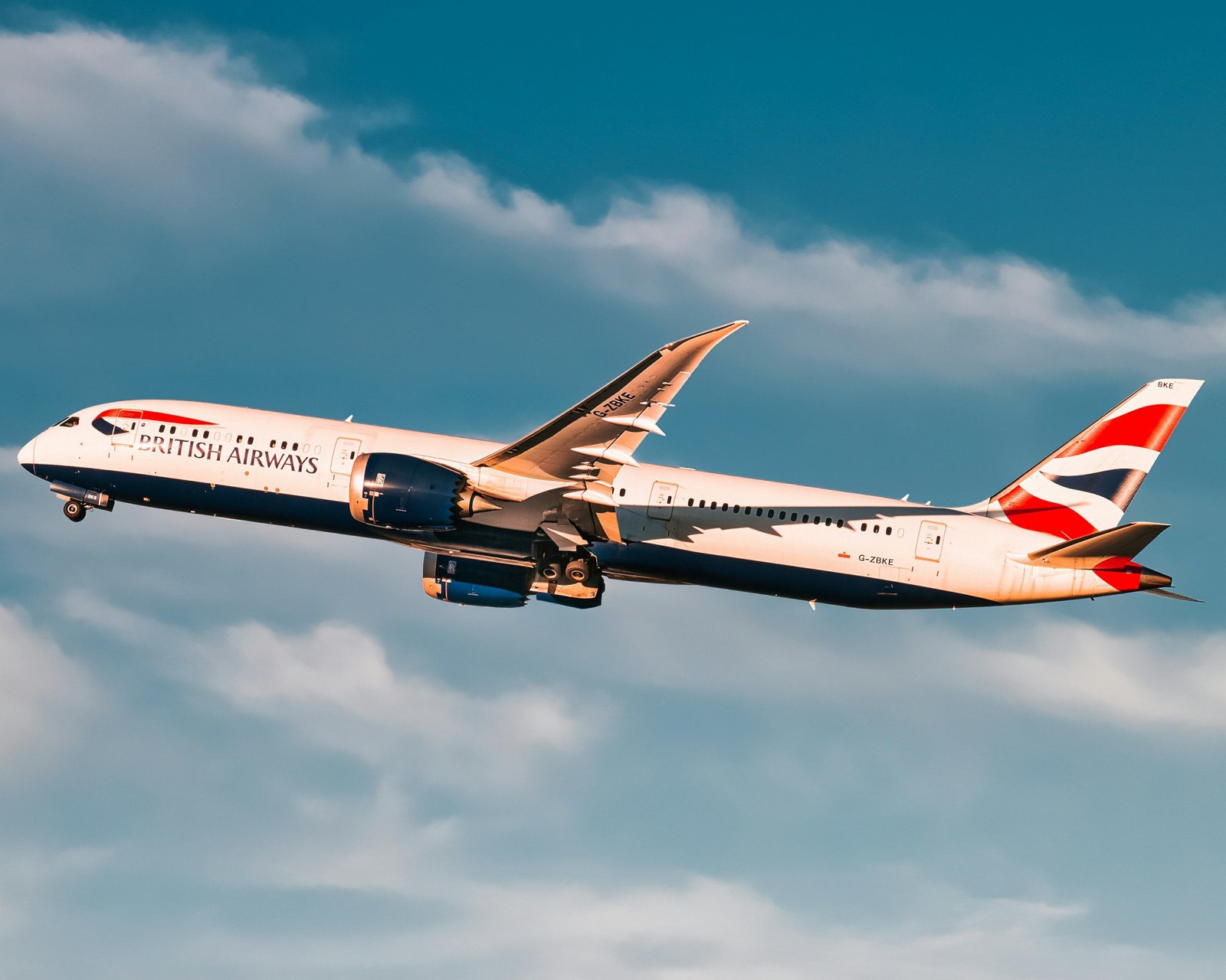Norwegian airline forced to fly the British Airways flag after England beat Norway