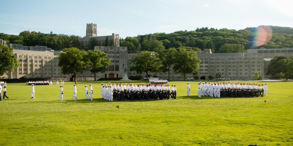 Pentagon Weighs Ending Tenure at West Point, Service Academies