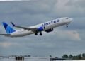 United Airlines Replaces Middle Seat With Shared Table On New Aircraft