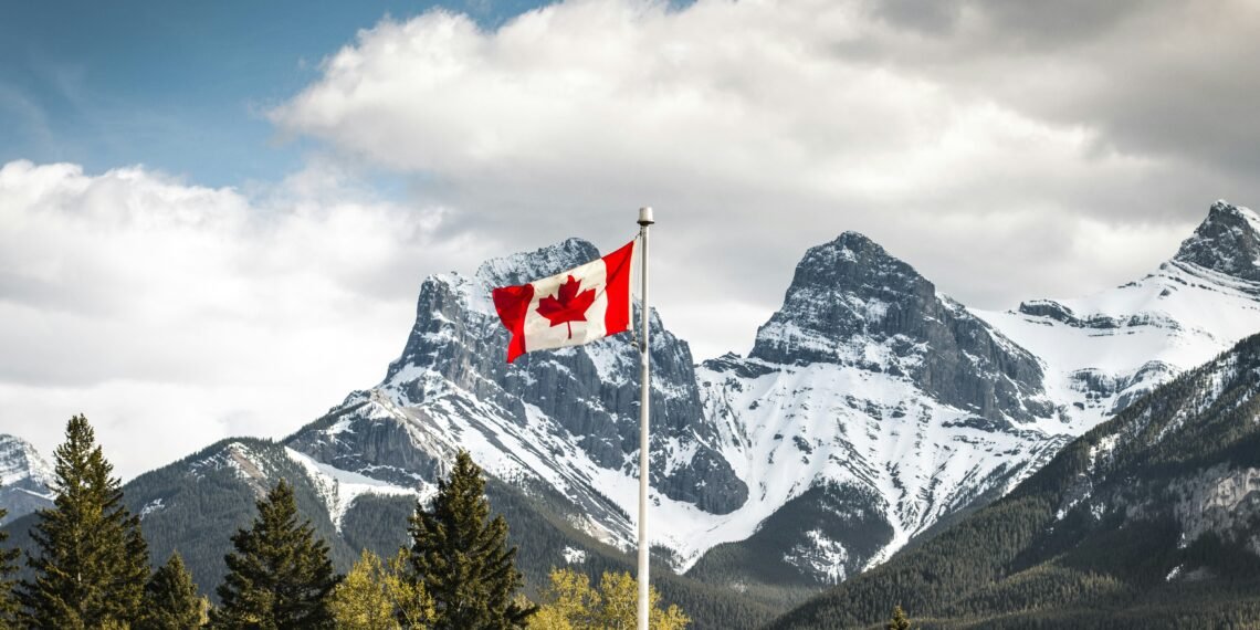 Canadian Tourism to the US Plunged 25% in 2025 Amid Trump Tensions