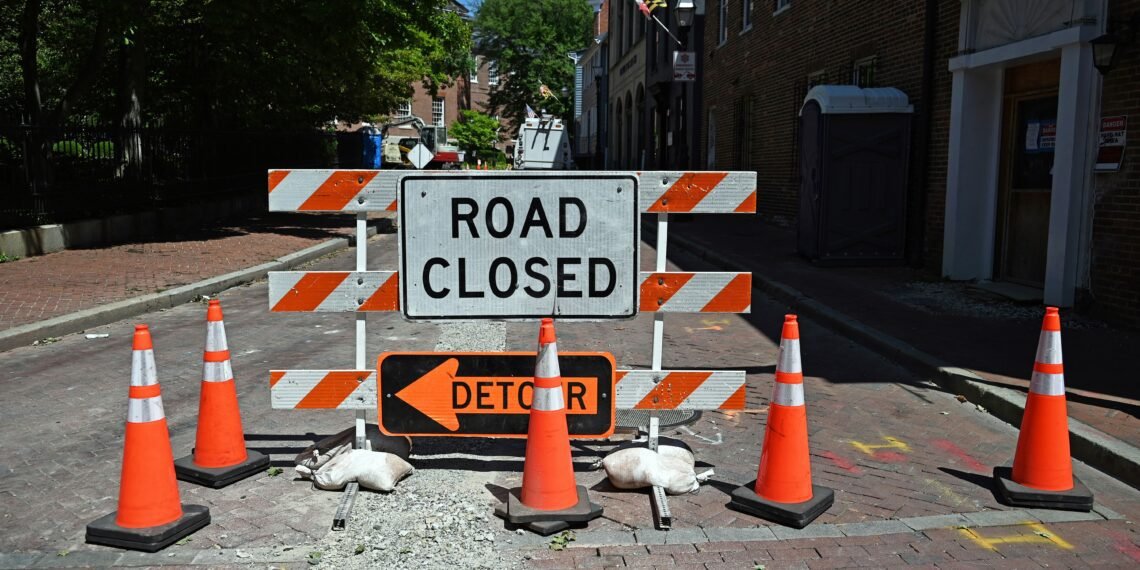 Manhattan: Street Closures Announced for Holiday Weekend as Taylor Swift Draws Crowds