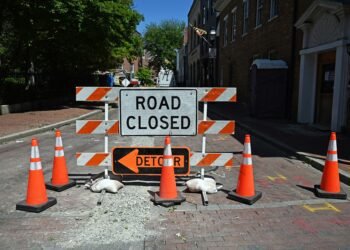 Manhattan: Street Closures Announced for Holiday Weekend as Taylor Swift Draws Crowds