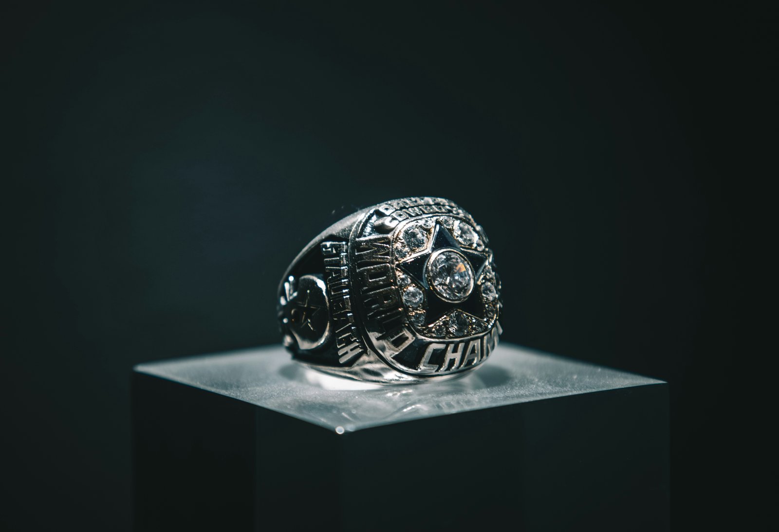 FIFA bring in World Cup Winner Rings before Argentina vs Spain Final