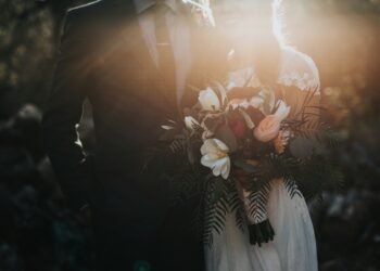 How to Plan a Secret Celebrity Wedding: Lessons from Taylor Swift and Travis Kelce