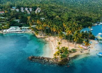 Jared Kushner-Backed Resort Land Probed Over Forged Deeds