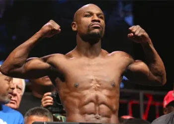 Zab Judah says he should’ve cost Floyd Mayweather his undefeated record – if he was smarter