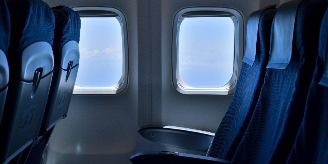 New FAA Rule Cuts First-Class Passengers’ Pre-Flight Drinking Time