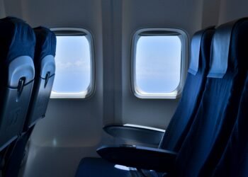New FAA Rule Cuts First-Class Passengers’ Pre-Flight Drinking Time