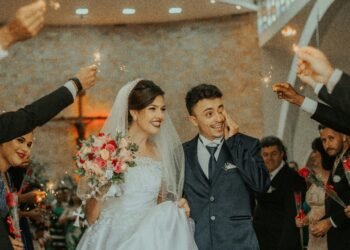 If Gen Z Is Dating Less, Why Are Weddings Everywhere?