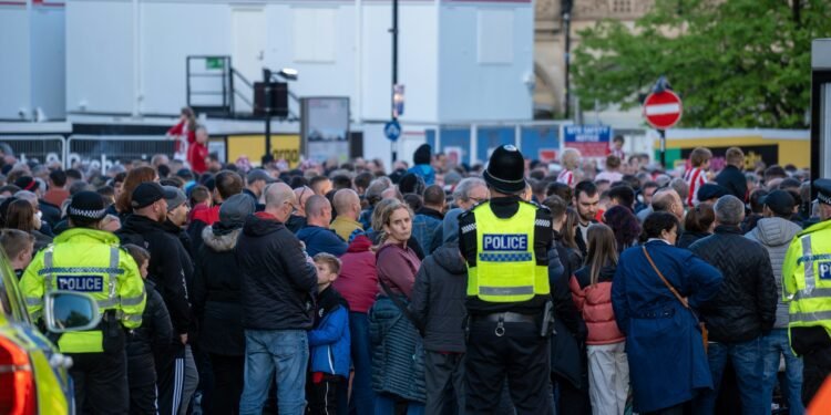 Covent Garden Attack: Woman Arrested as 4 Men Are Stabbed