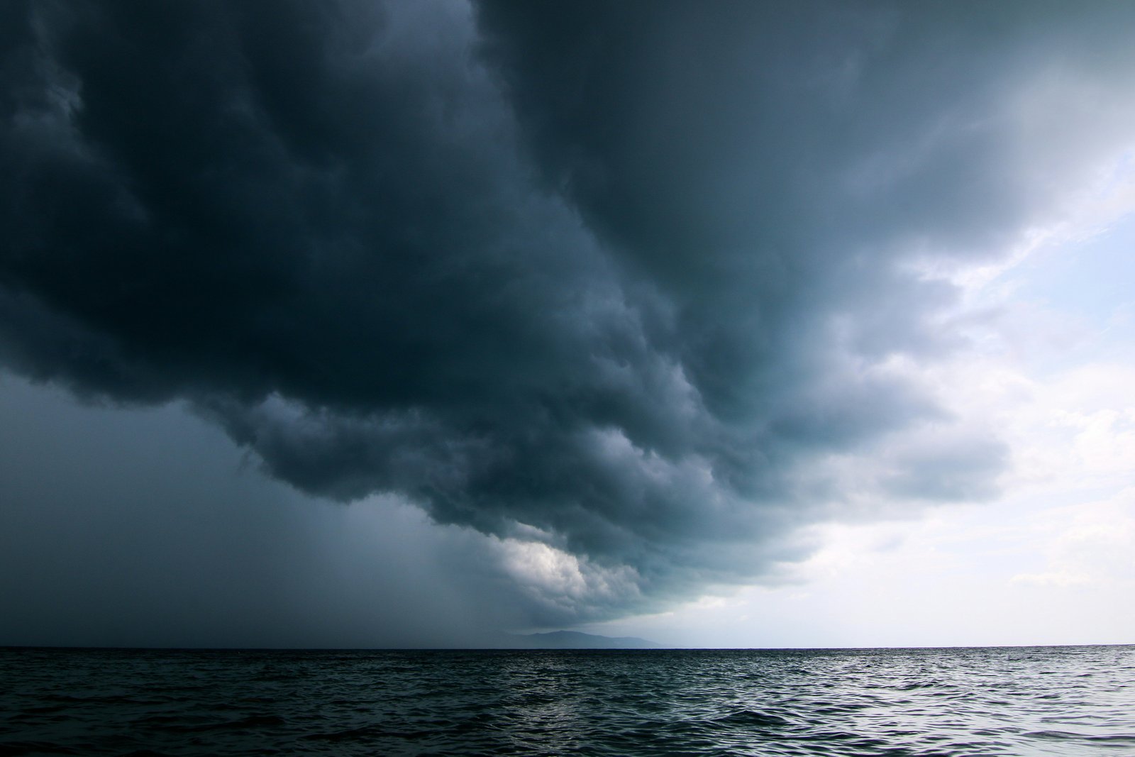 UK to Face Storms as Biggest El Niño in Century Hits Autumn
