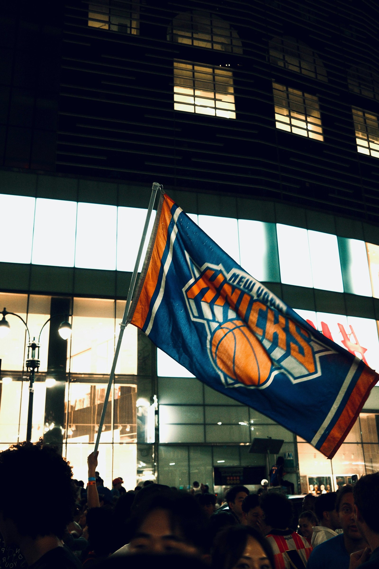 JPMorgan ranks Knicks $11.75 billion after Lakers sale shatters record