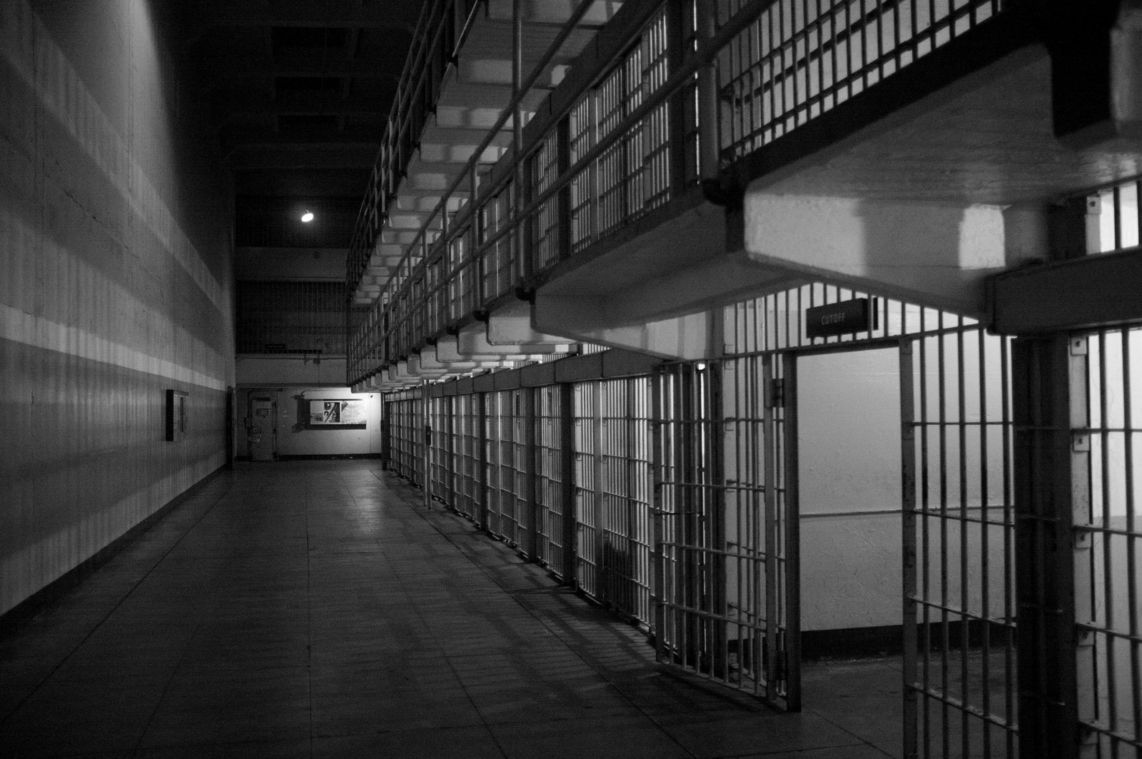 US Private Prison Giants Report $1.4bn Revenue As Immigration Detention Surges