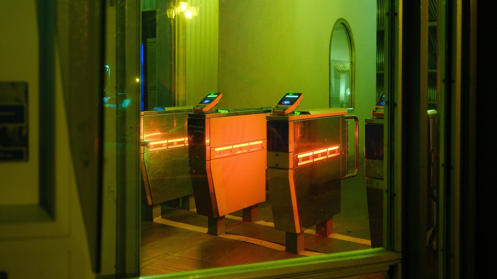 Cyprus Airports to Replace Passport Scanners with E-Gates Ahead of Schengen Entry