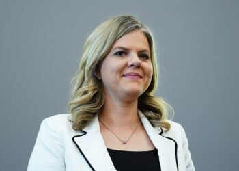 Trump to Nominate Dr. Heidi Overton to Lead FDA Amid Senate Opposition