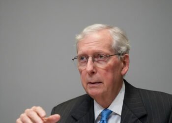 Kentucky Governor Says McConnell Ignoring Health Status Inquiries