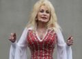 Tennessee Governor Backs Renaming Nashville Airport for Dolly Parton