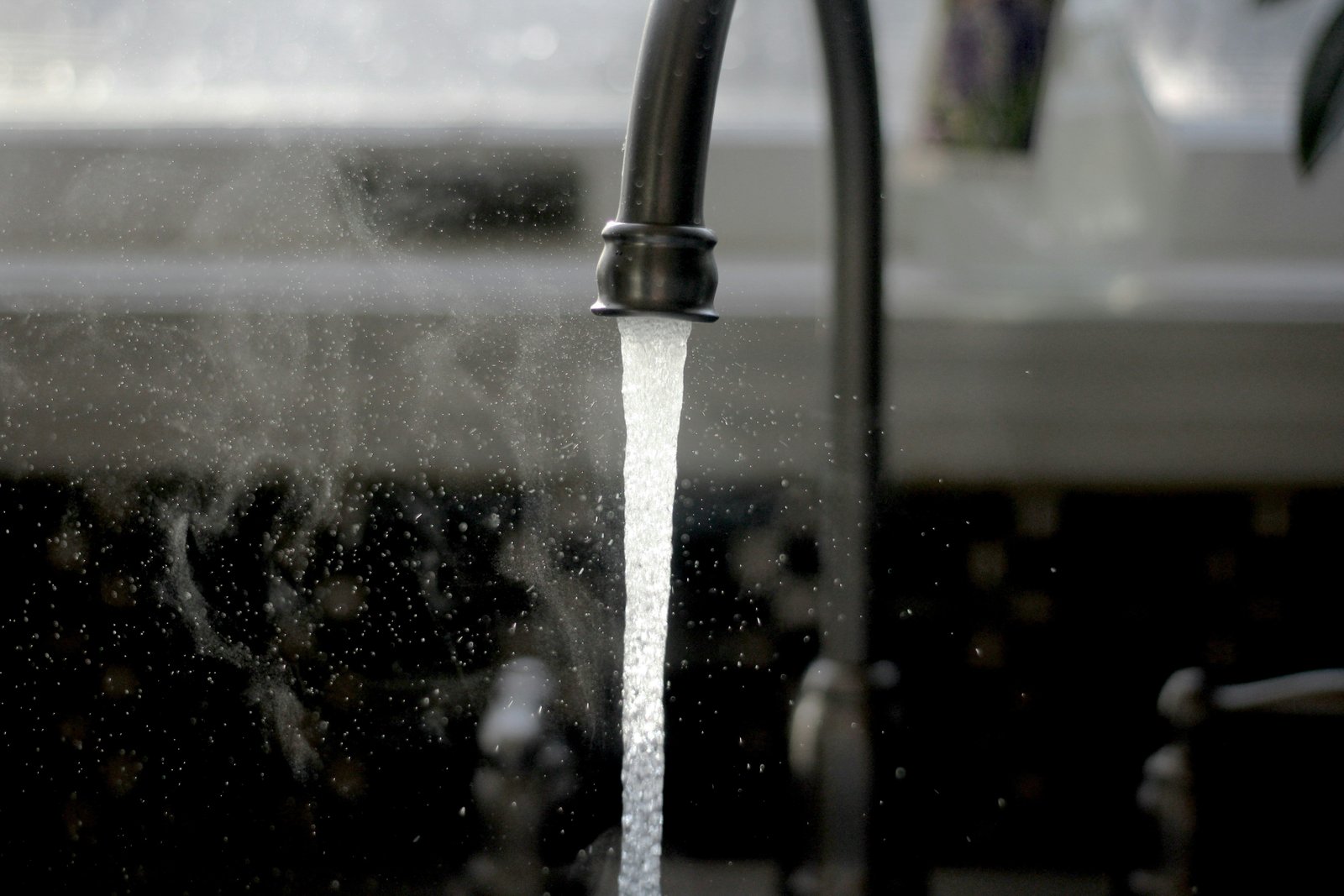 Maryland Family Rations Baths, Delays Laundry as Water Bills Hit $1,000
