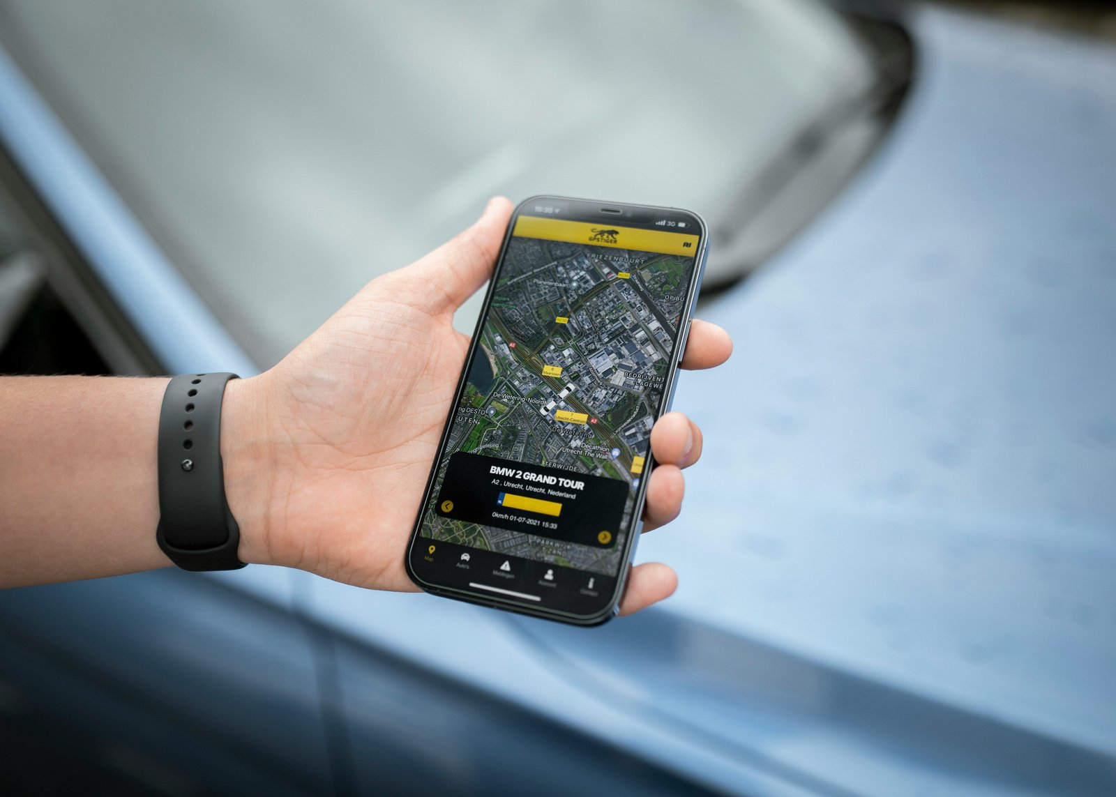 New Tech Tracks Your Phone via License Plate Readers