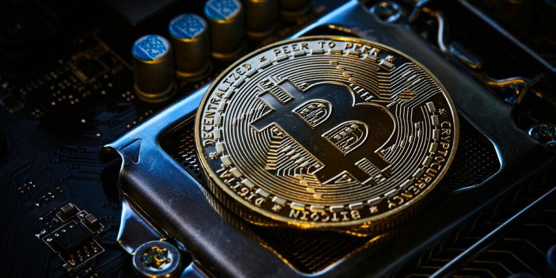 Democrats Slam Trump-Backed Crypto Bank Approval
