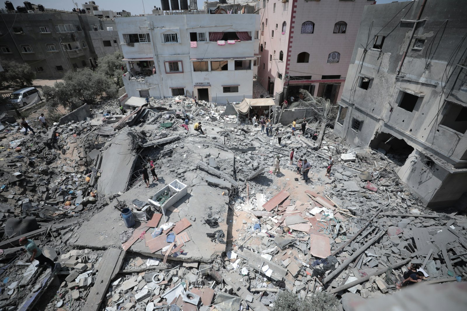 Gaza Strikes Kill 15 as Israel Rejects Ceasefire Pause
