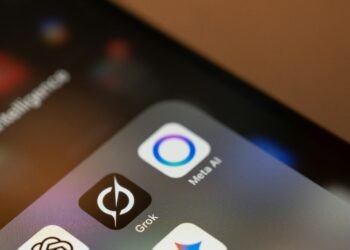 AI Tools in College Apps: What Schools Allow