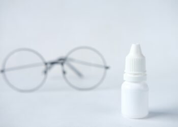 ​FDA Alert: 40,000 Clear Eyes Bottles Recalled