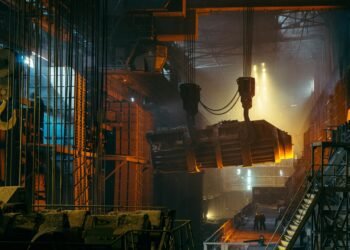 ​Trump Pushes $15B Iowa Steel Mill Amid Inflation Fears