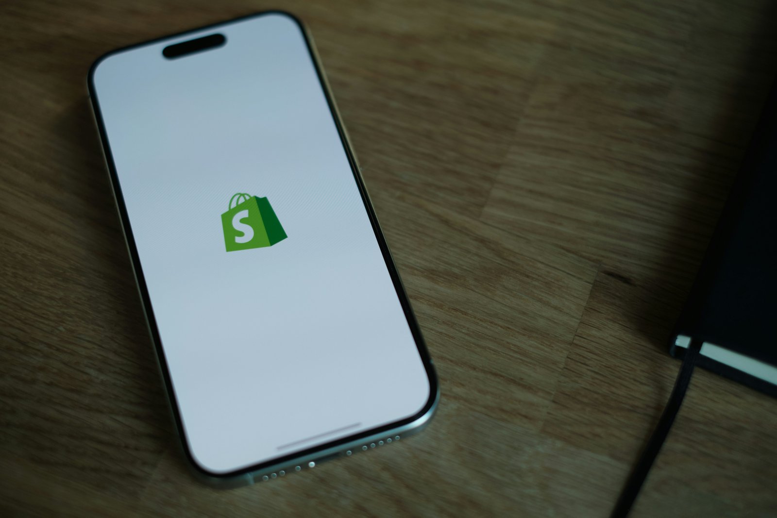 Shopify Stock Jumps as Meta's Muse AI Agent Adds Shop Pay Checkout