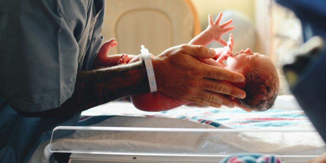 Oregon Hospital Sued for $10M After Couple Forced to Drive Home with Dead Baby