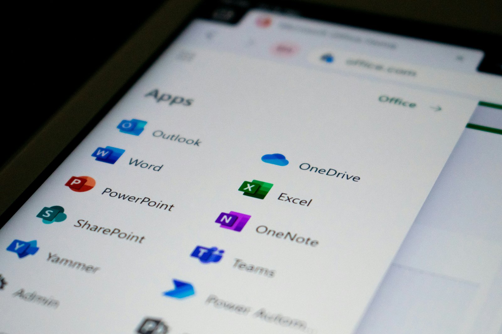 ​Swiss Government Replacing Microsoft 365 on 3,000 Computers