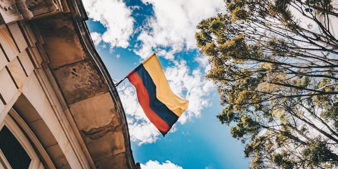 Colombian Warlord Extradited To US After Peace Talks Protection Lifted