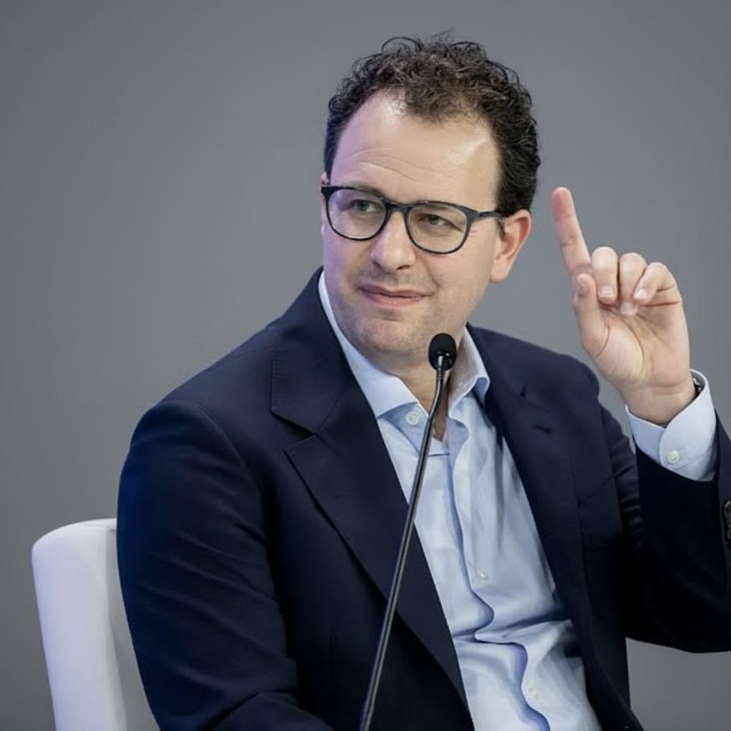 AI is Moving Too Fast- Anthropic CEO Warns of Risks