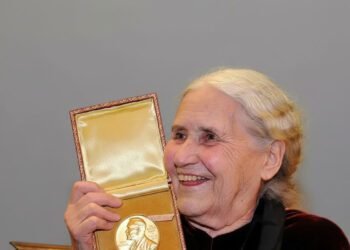 Doris Lessing's Nobel Win: 'Oh Christ' – Iconic Reaction at 87