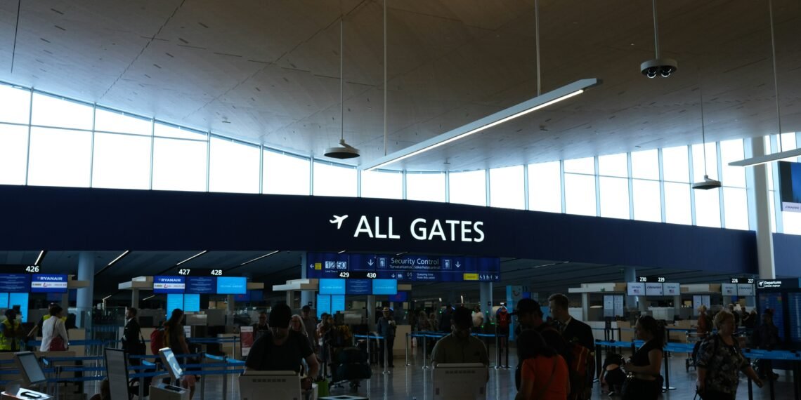 US Airports Allow Ticketless Gate Access