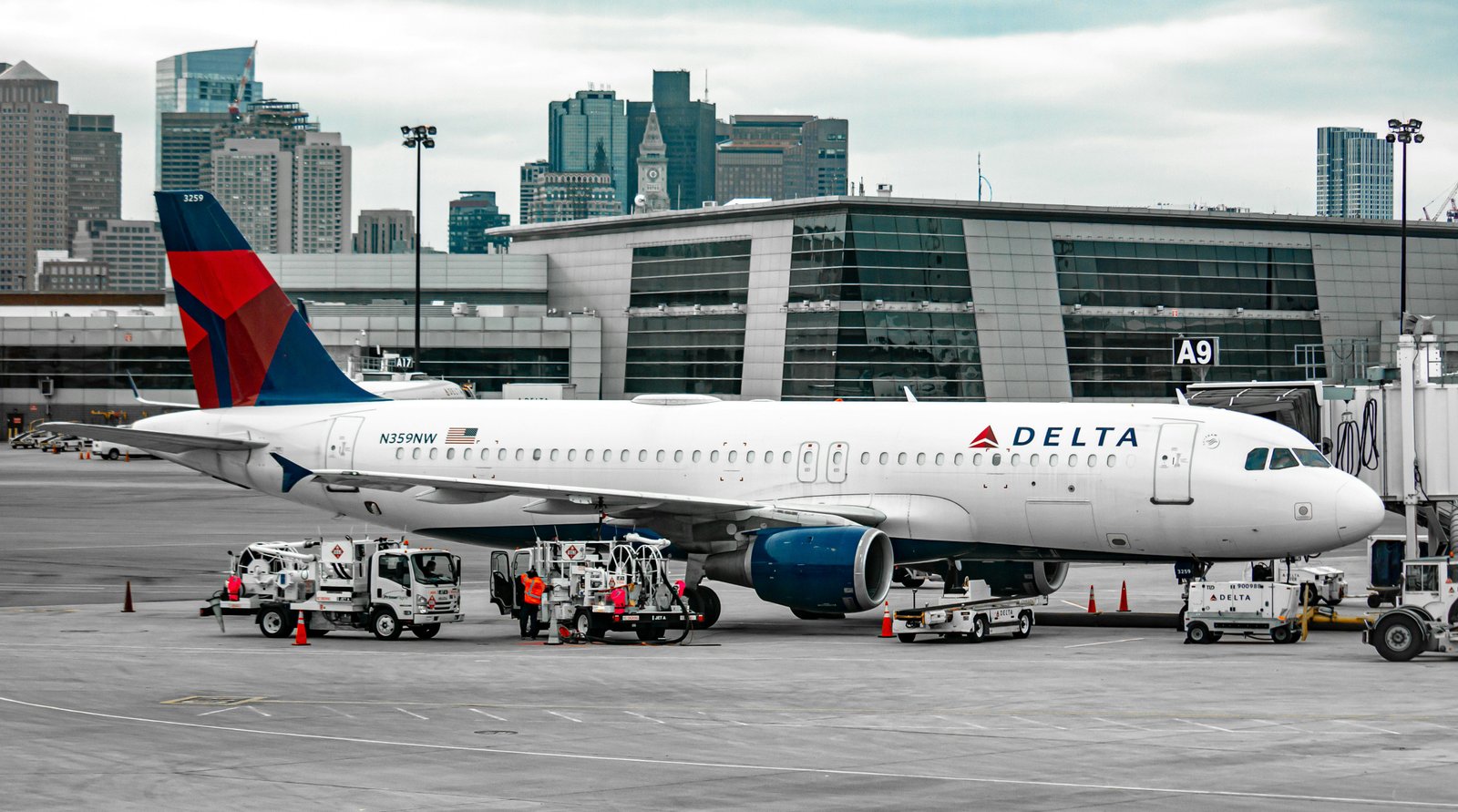 Delta Flight Diverts To Porto After Smoke Reported In Cabin, Four Hospitalised