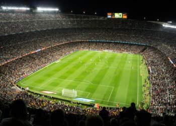 Barcelona get more money for Camp Nou renovation