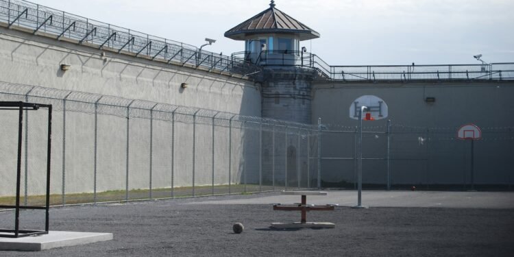 Texas Exhibit Recreates ICE Detention at Camp East Montana