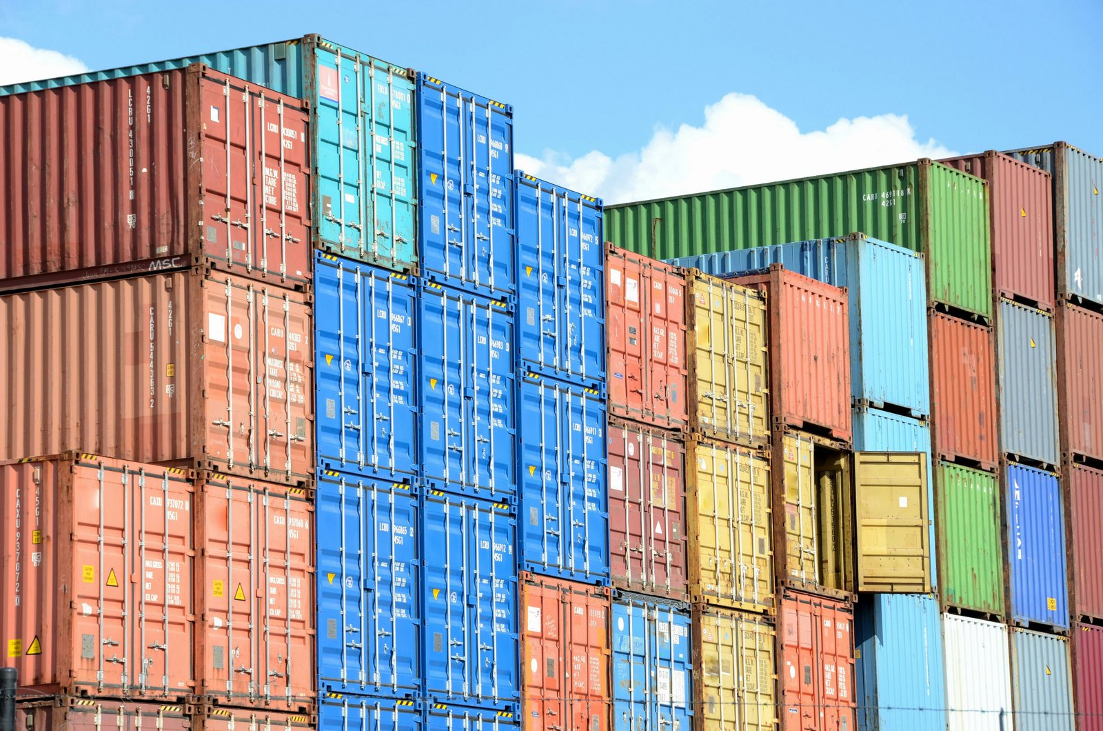 Canada Trade War: Trump Moves to Block Nearly $1bn in Imports