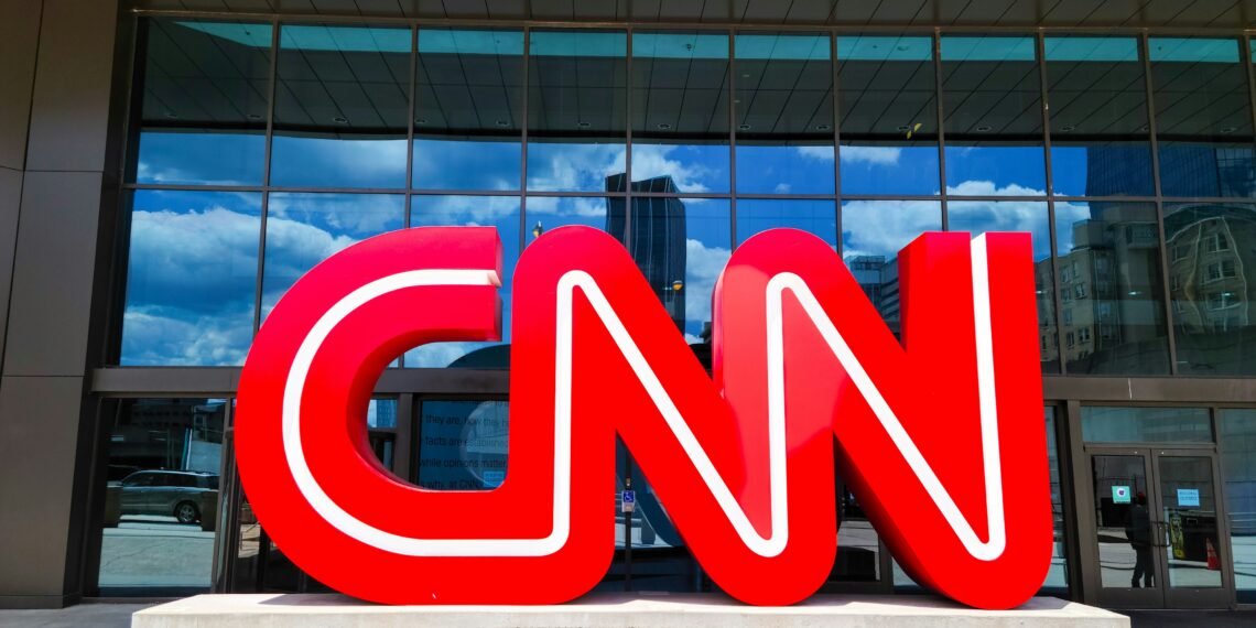 ​CNN, MS NOW, Politico Sue Trump Over Unconstitutional White House Ban