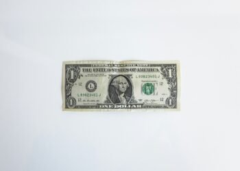Top Economist Warns U.S. Debt Is Worse Than It Appears